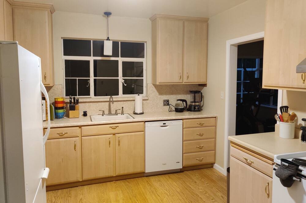 Photo of Kitchen in Broadmoor