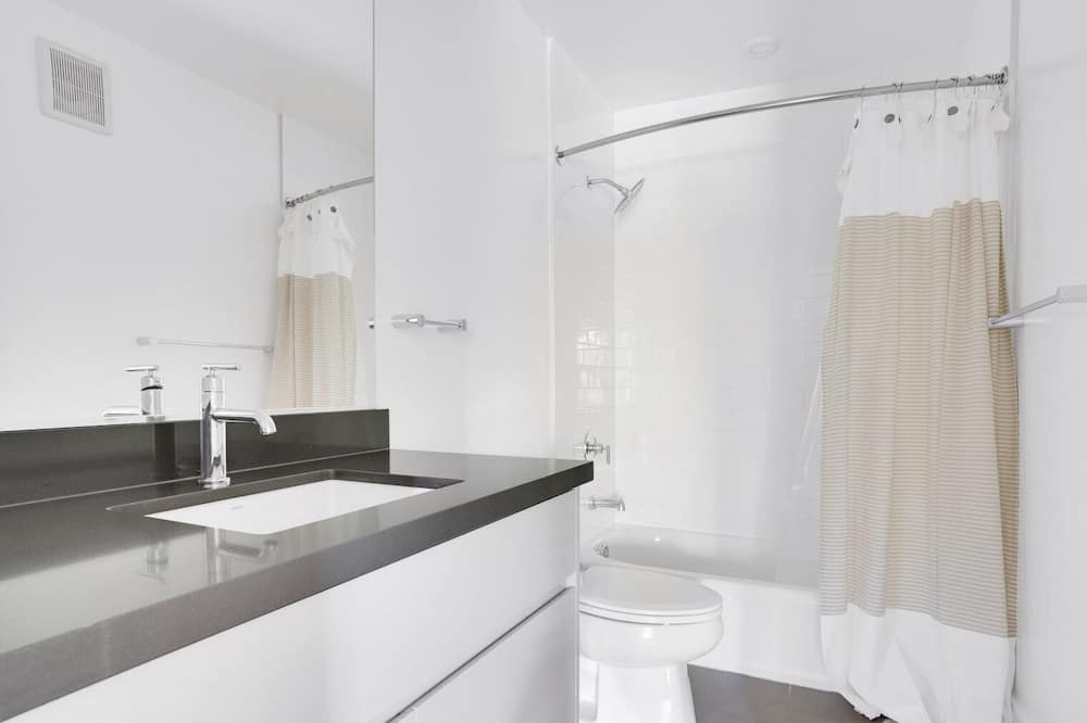 Photo of Bathroom in Sharon Heights