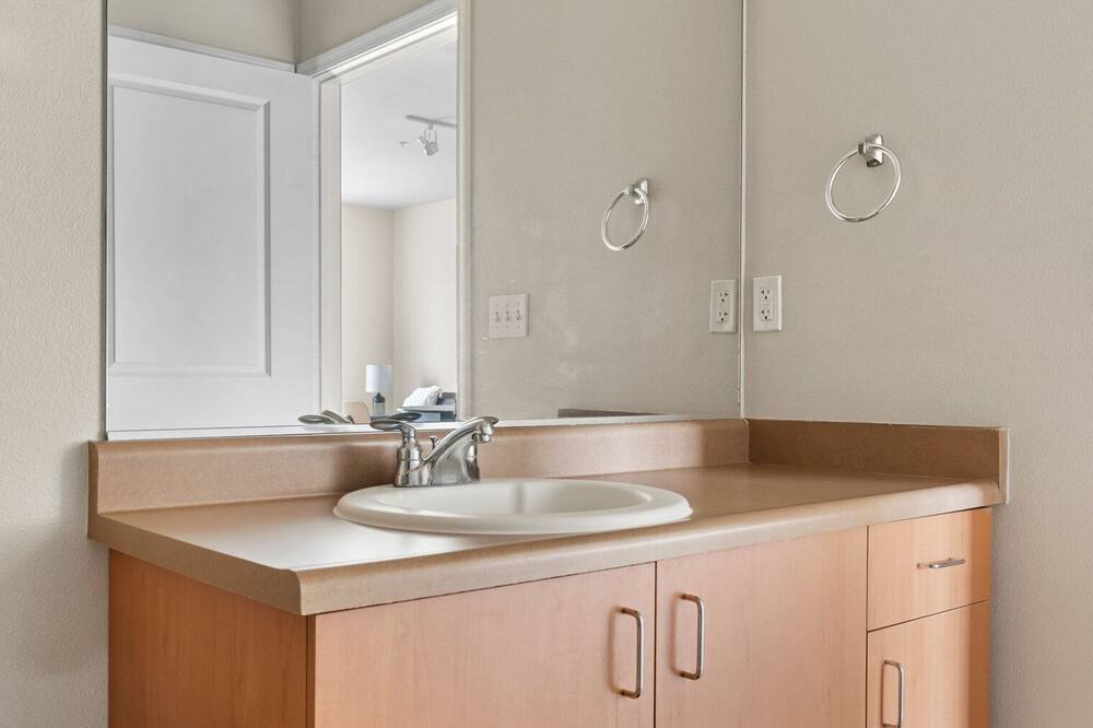 Photo of Bathroom in South San Francisco