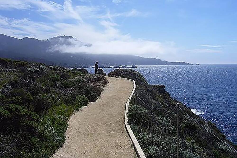 Photo of Others in Carmel Highlands