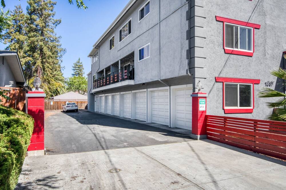 Photo of Outdoor in Redwood City