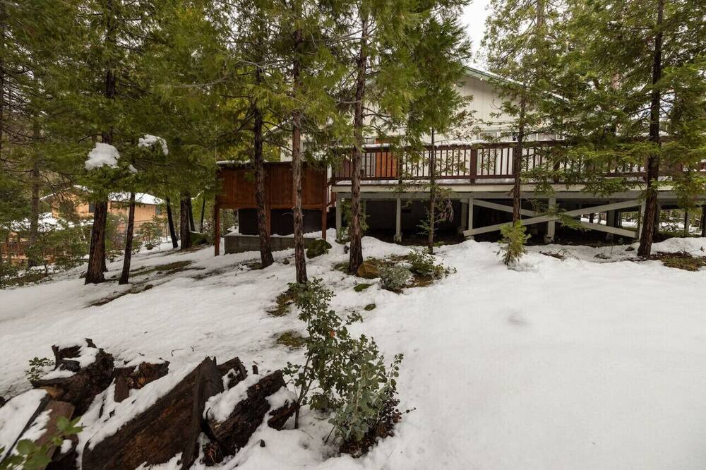 Photo of Outdoor in Oakhurst