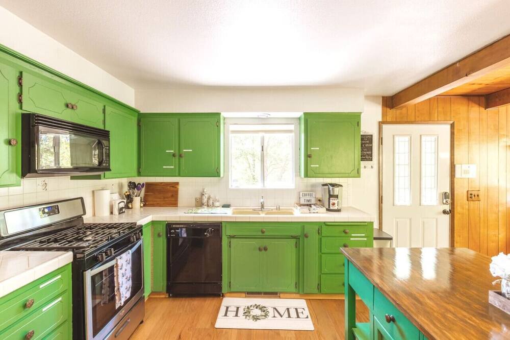 Photo of Kitchen in Oakhurst
