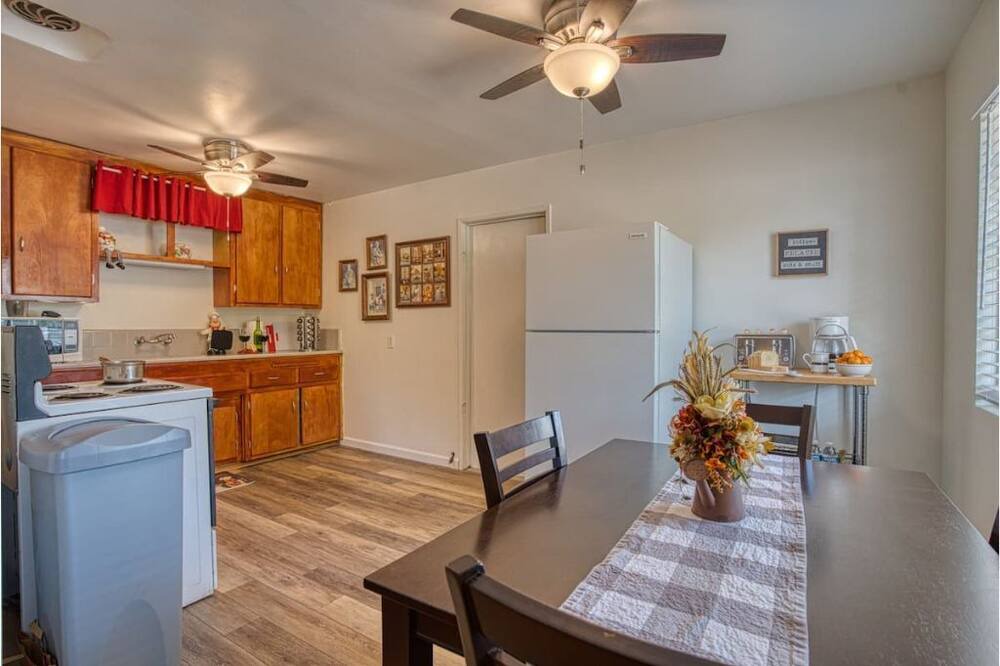 Photo of Kitchen in Kernville