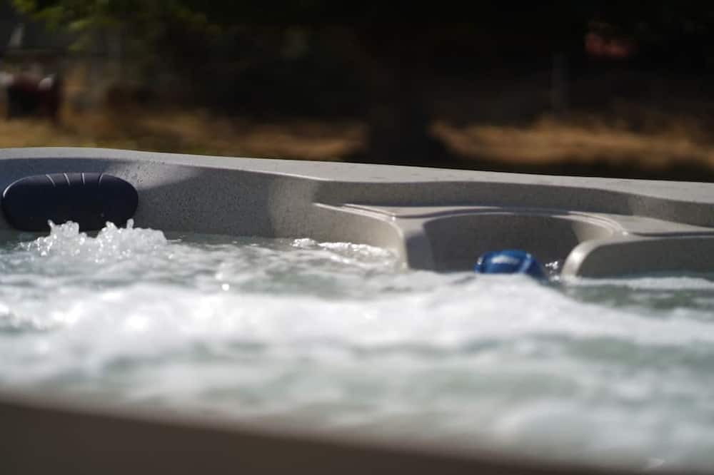 Photo of Others in Kernville