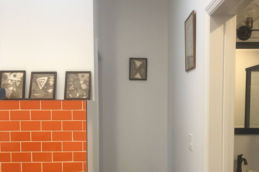 Photo of Bedroom in Oakland