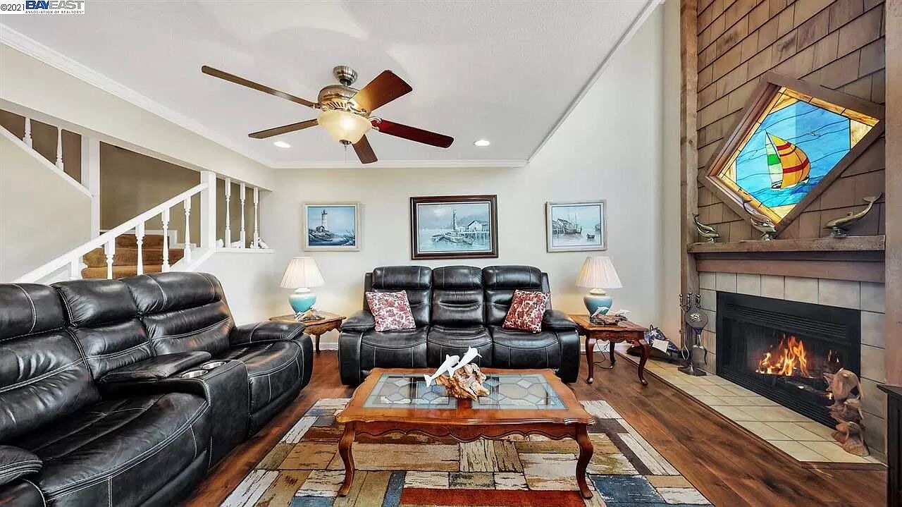 Photo of Livingroom in Discovery Bay
