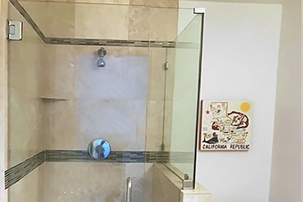 Photo of Bathroom in San Anselmo