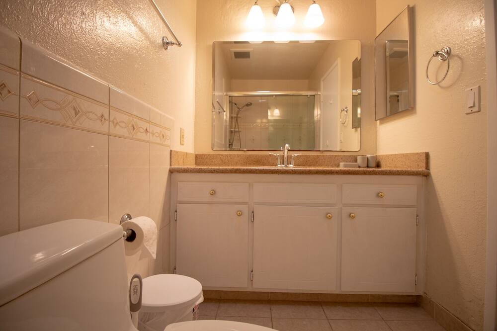 Photo of Bathroom in Almaden