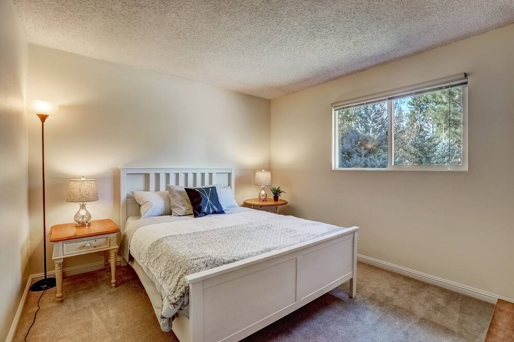 Photo of Others in Tahoe Paradise