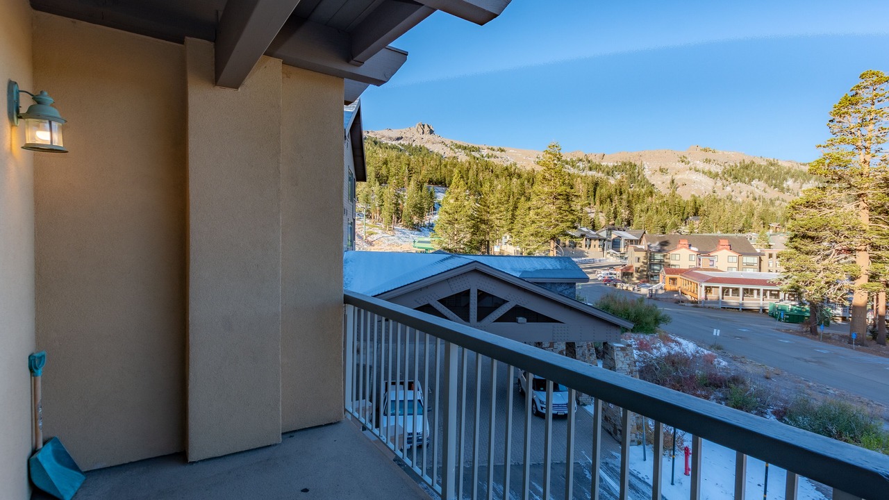 Photo of Outdoor in Kirkwood