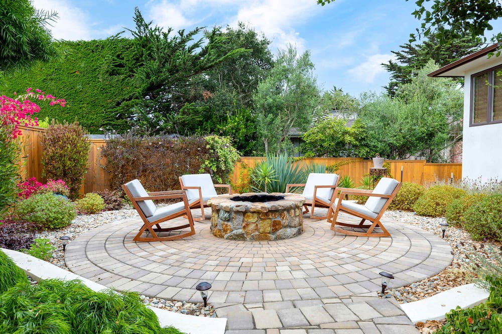 Photo of Patio Balcony in Carmel Highlands