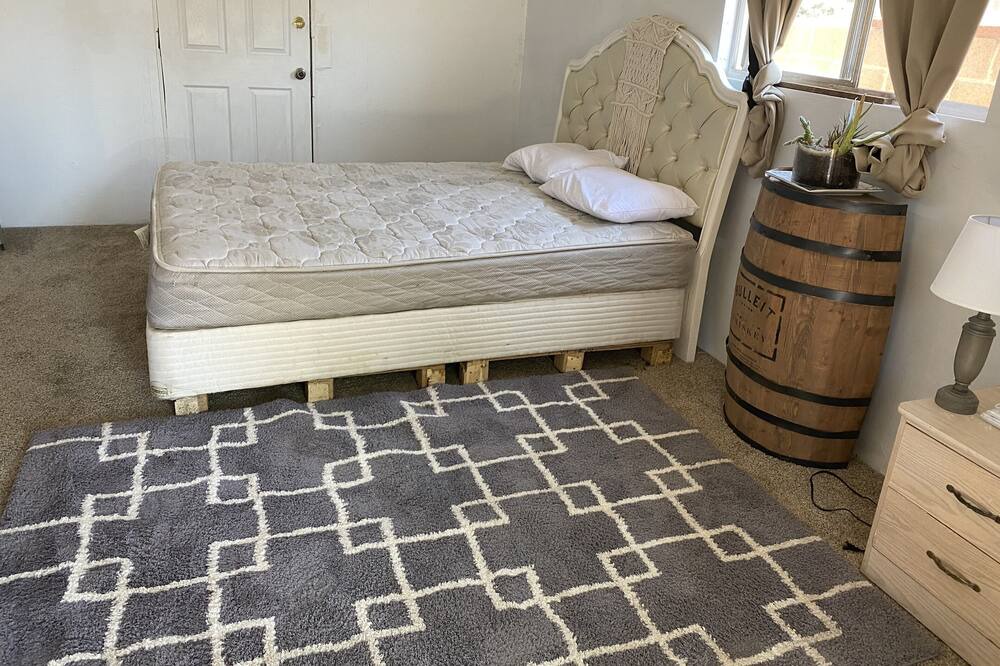 Photo of Bedroom in Lake Isabella