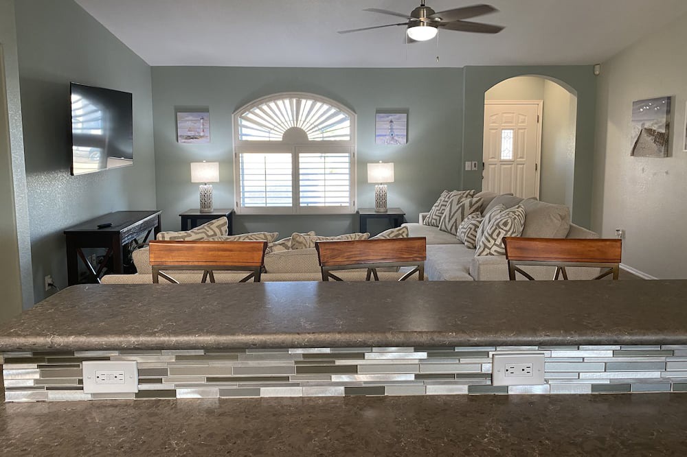 Photo of Livingroom in Lake Havasu City