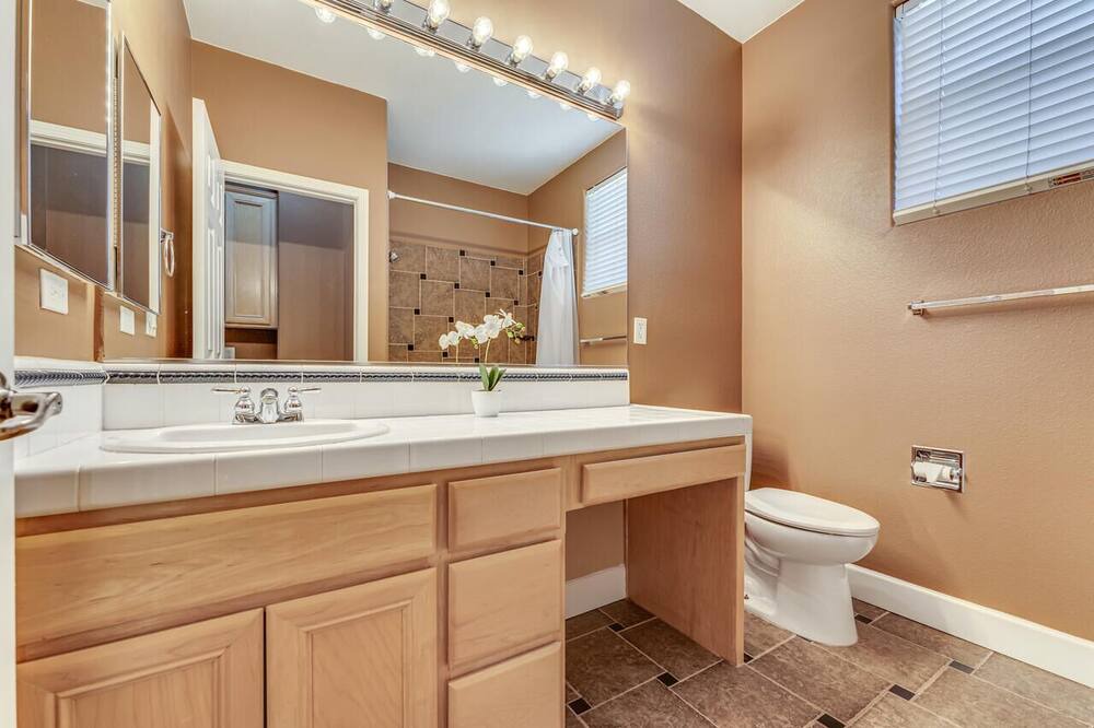 Photo of Bathroom in Reno