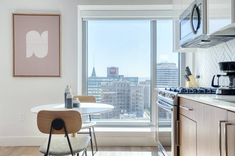 Photo of Kitchen in Downtown Oakland