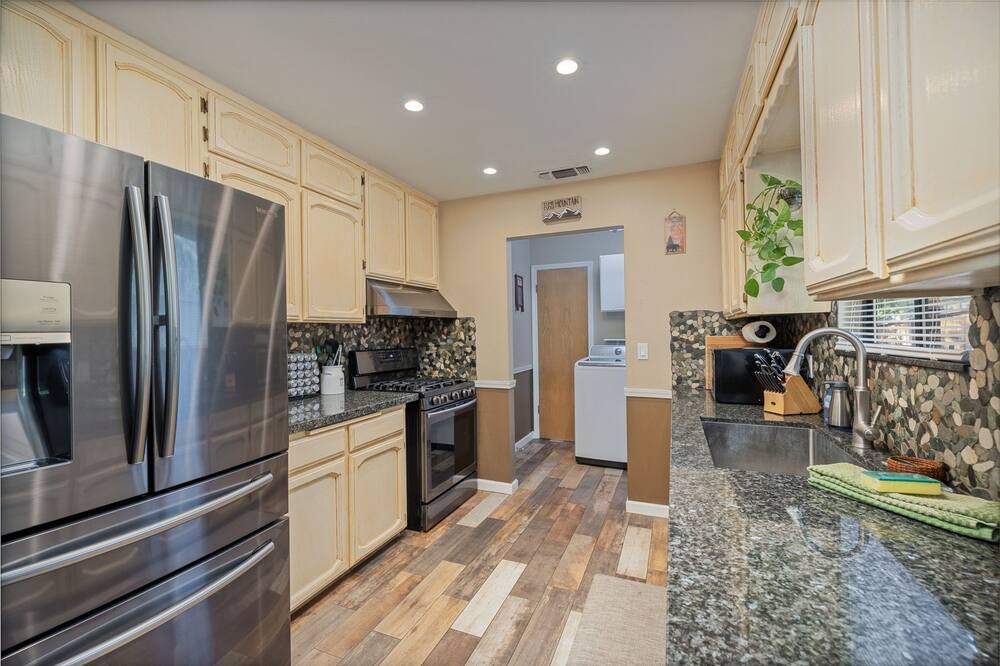 Photo of Kitchen in Cascadel Woods