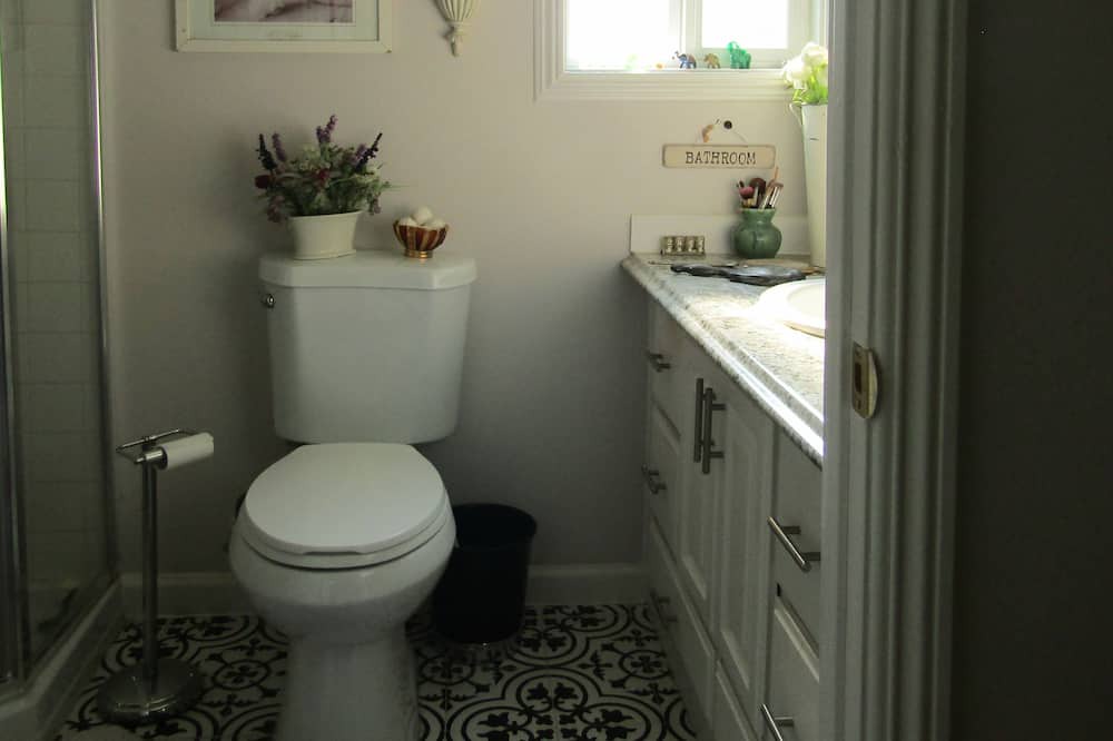 Photo of Bathroom in Orangevale