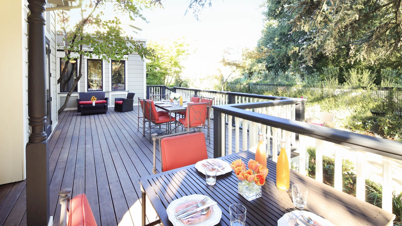 Photo of Patio Balcony in Healdsburg