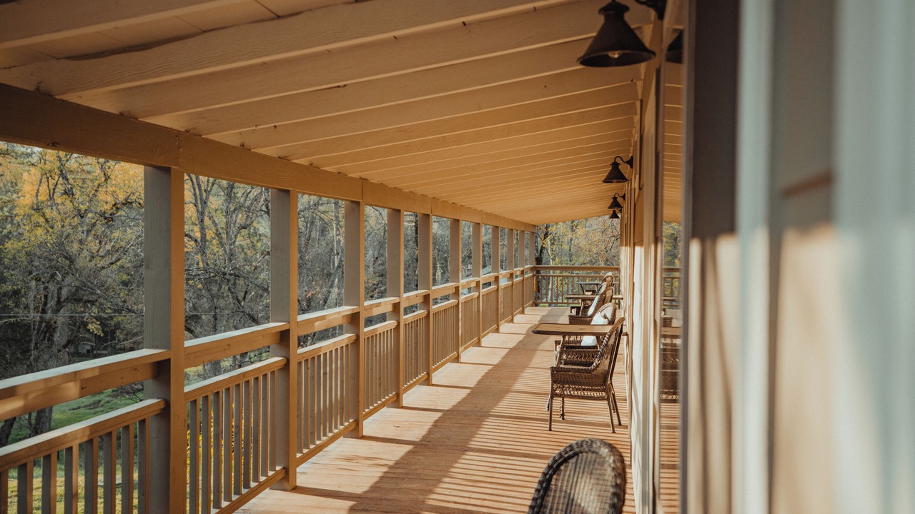 Photo of Patio Balcony in Yosemite Forks