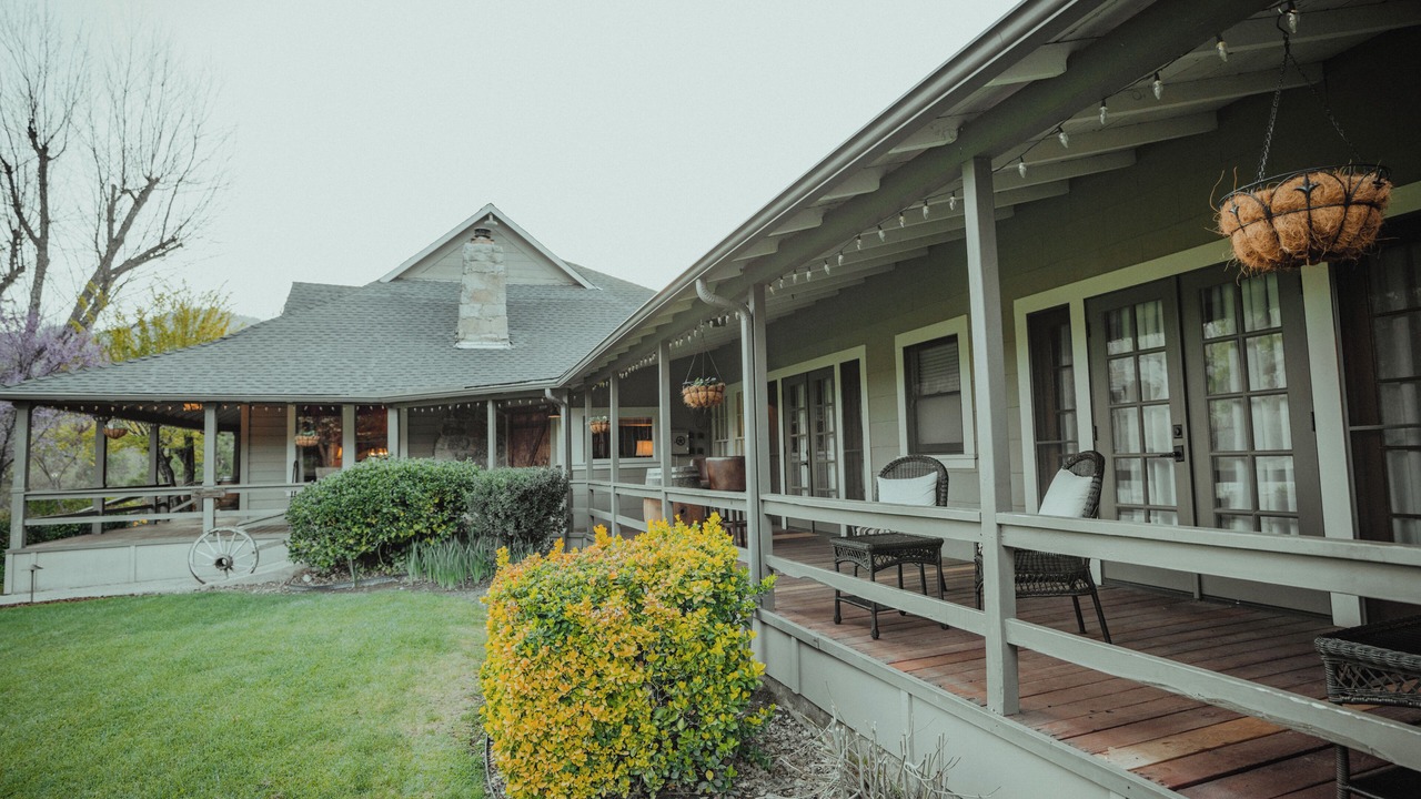 Photo of Patio Balcony in Yosemite Forks