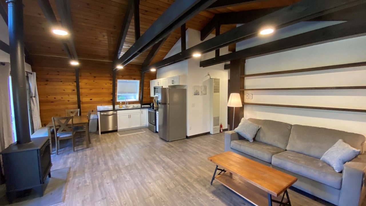 Photo of Livingroom in Mountain View Estates