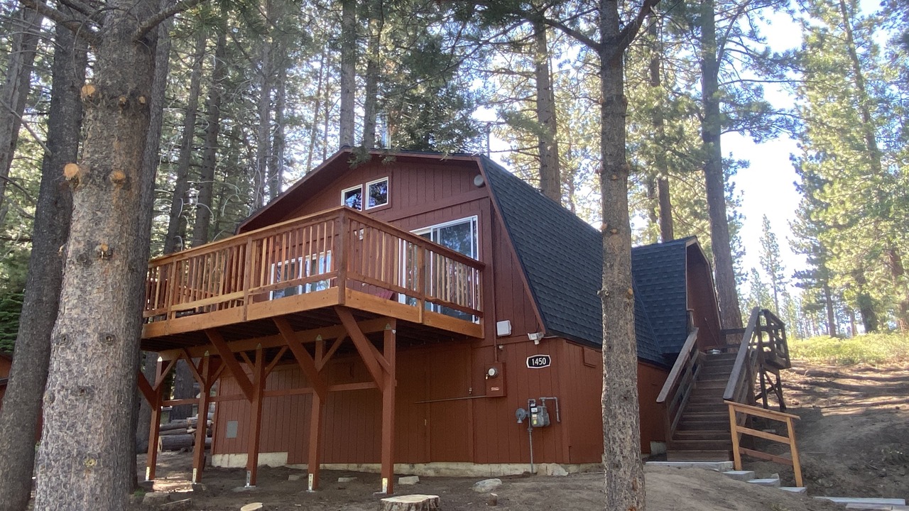 Photo of Outdoor in Mountain View Estates