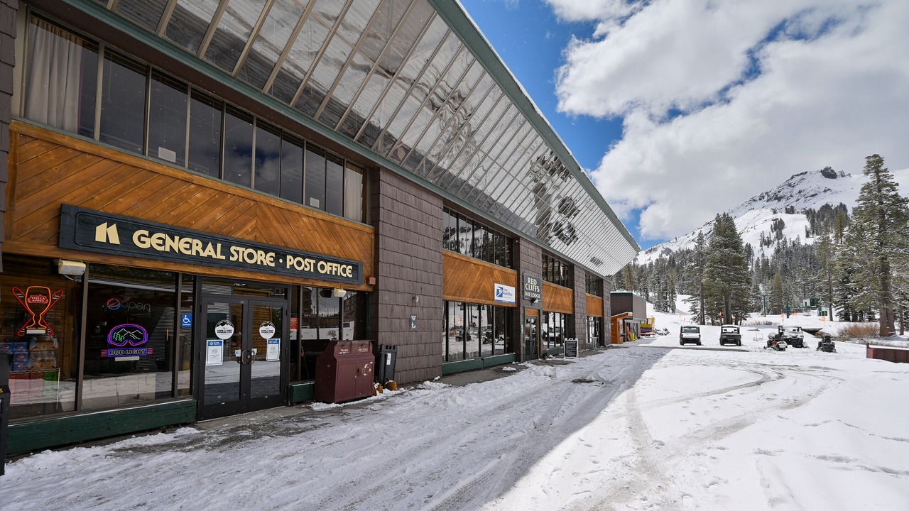 Photo of Outdoor in Kirkwood
