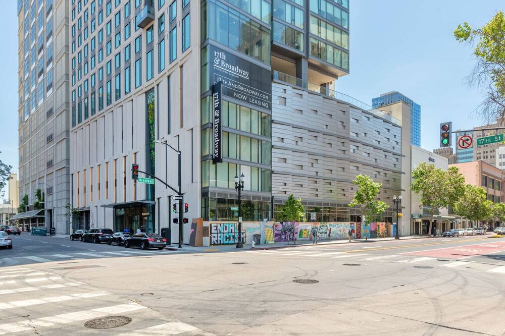 Photo of Others in Downtown Oakland