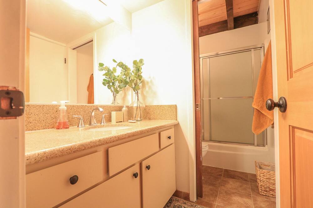 Photo of Bathroom in Kings Beach