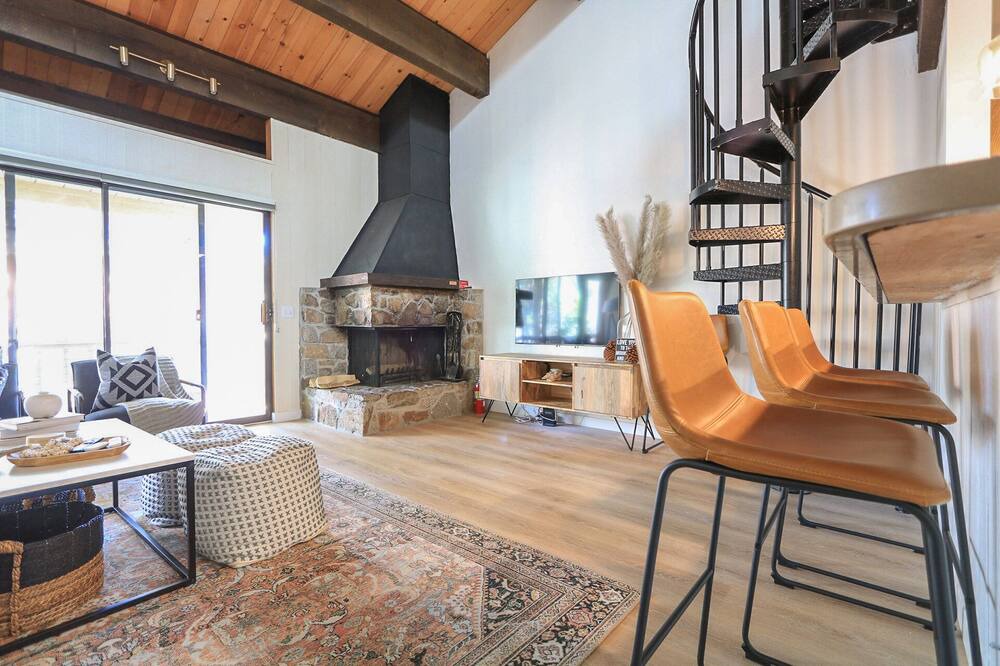 Photo of Livingroom in Kings Beach