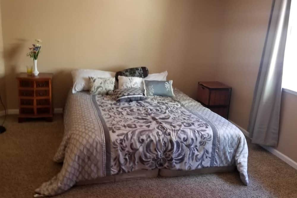 Photo of Bedroom in Squaw Valley