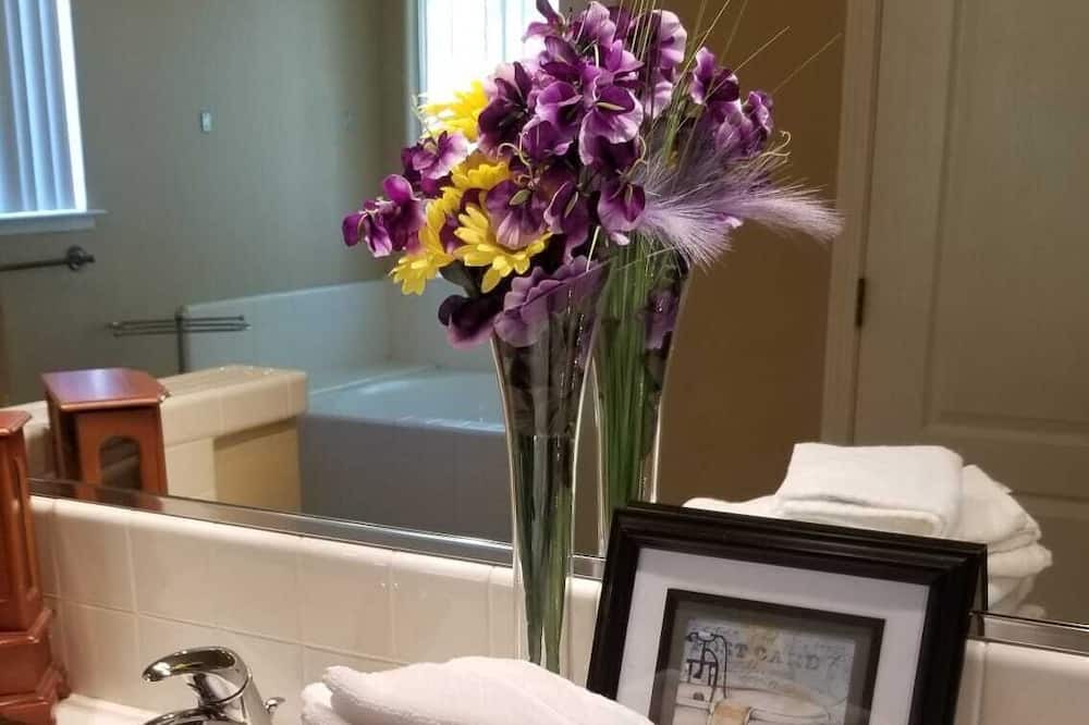 Photo of Bathroom in Squaw Valley