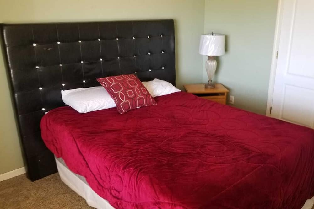 Photo of Bedroom in Squaw Valley