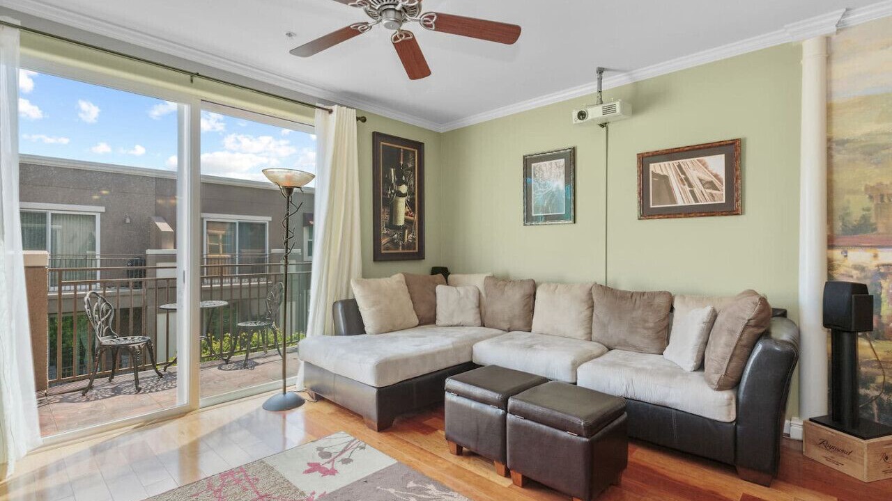 Photo of Livingroom in San Jose