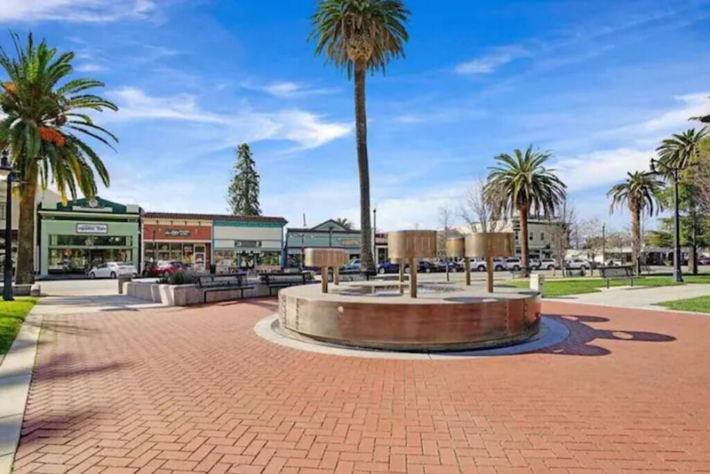 Photo of Outdoor in Niles District