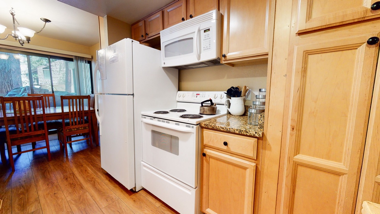 Photo of Kitchen in Sierra Holiday