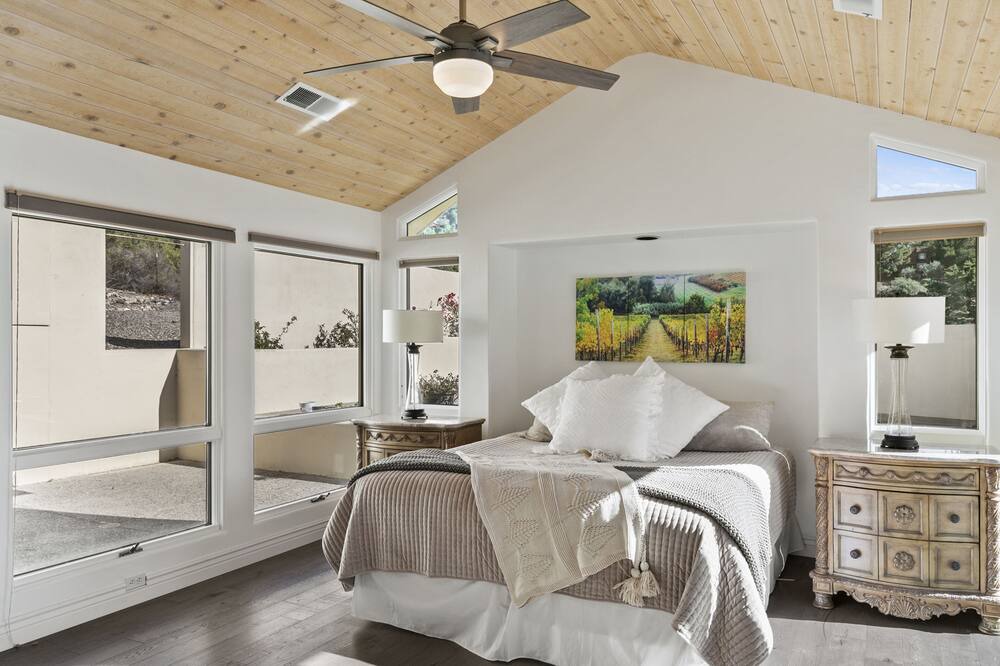 Photo of Bedroom in Carmel Valley