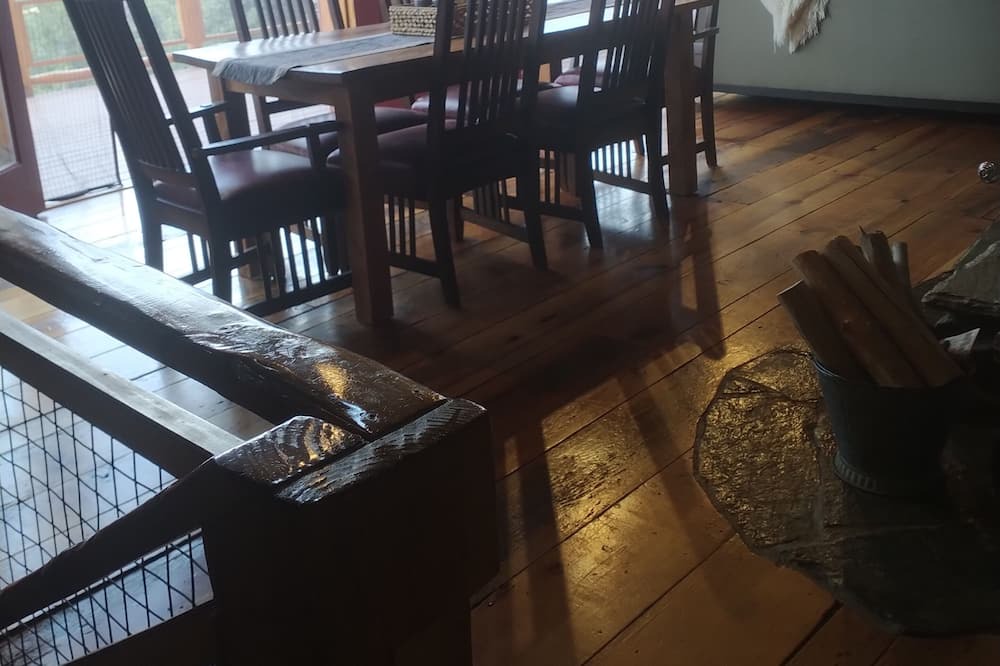 Photo of Livingroom in Reno
