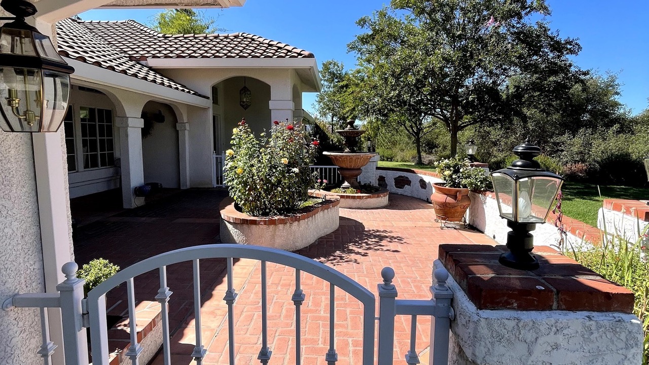 Photo of Outdoor in Oakhurst