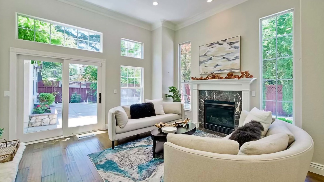 Photo of Livingroom in Country Club