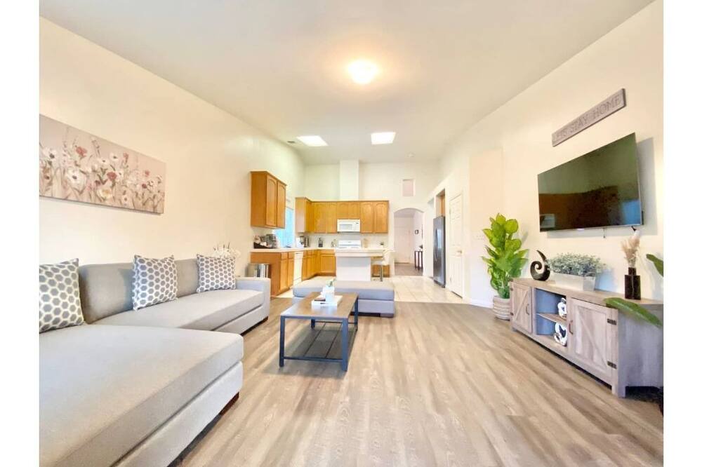 Photo of Bedroom in Rosedale