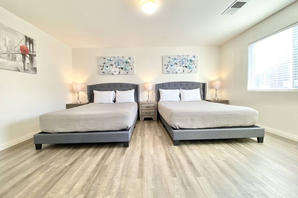Photo of Bedroom in Rosedale