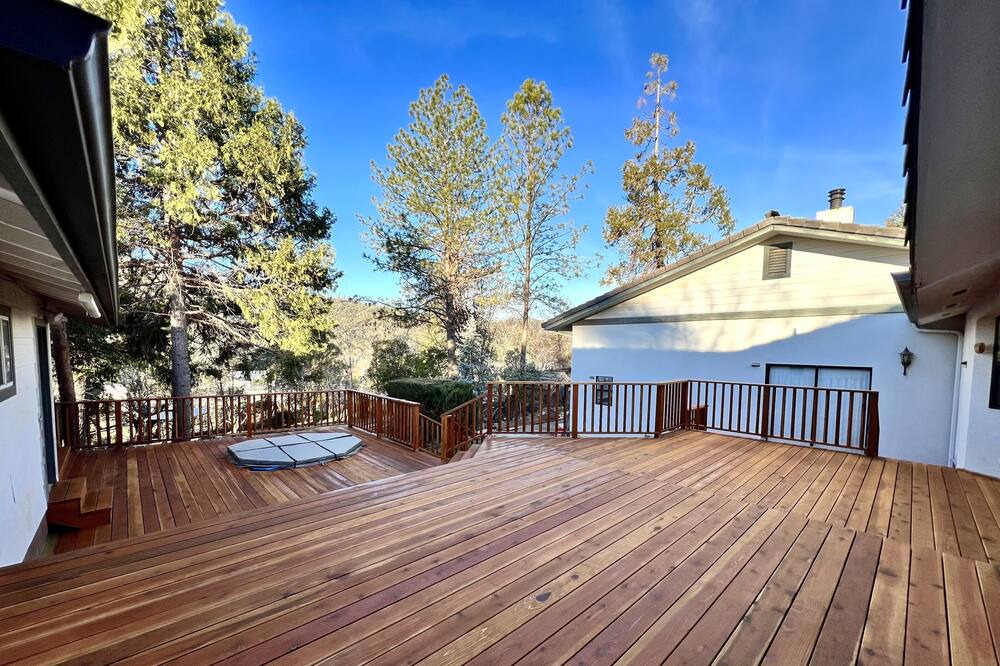 Photo of Outdoor in Mariposa