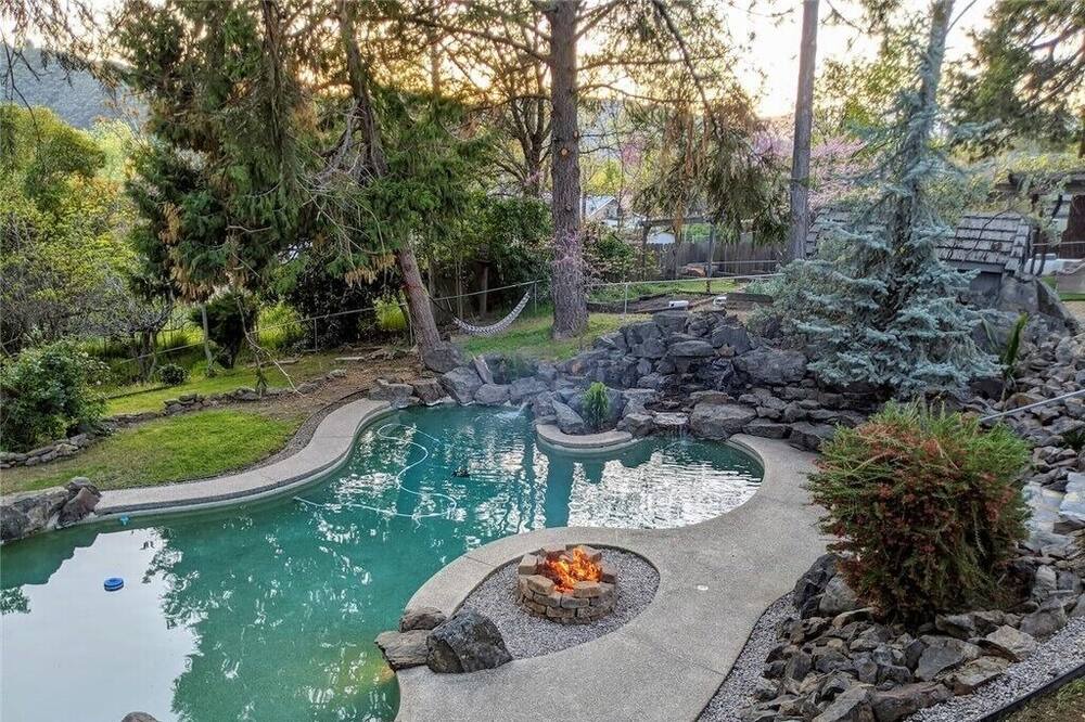 Photo of Outdoor in Mariposa
