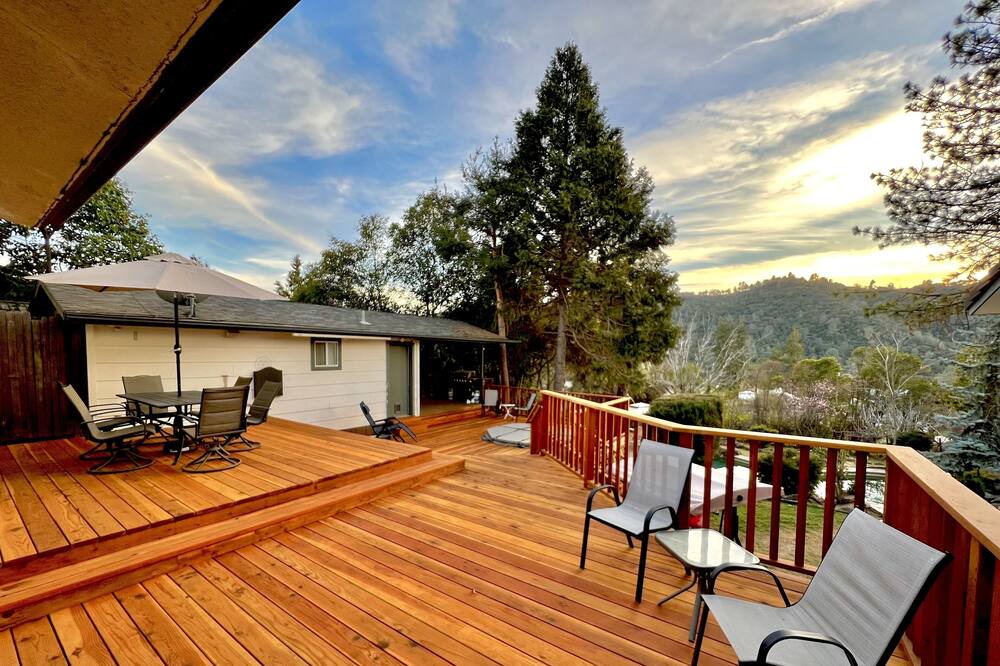 Photo of Outdoor in Mariposa