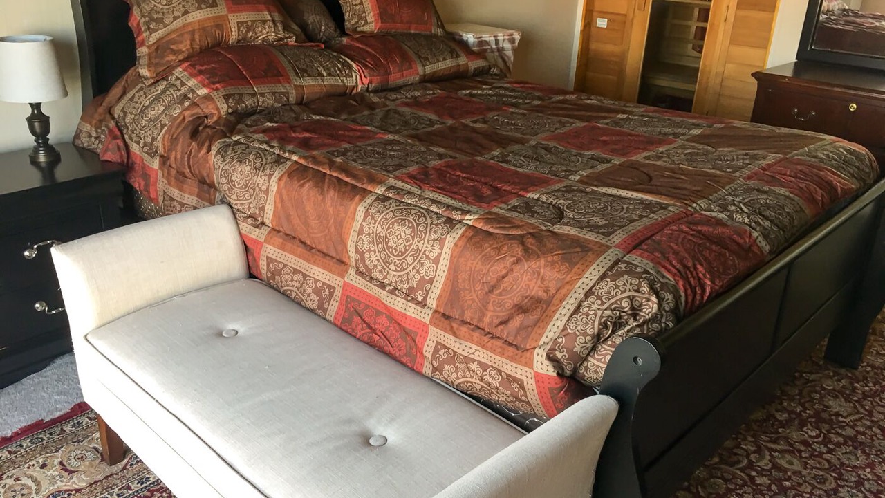 Photo of Bedroom in Wofford Heights