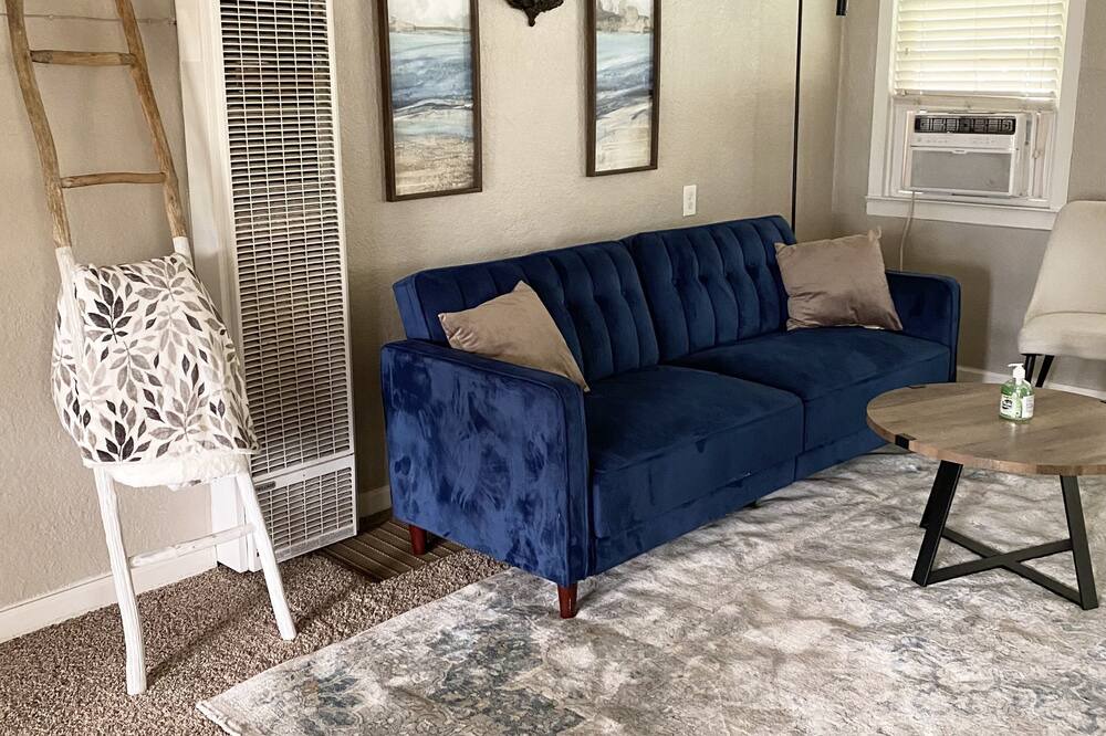 Photo of Bedroom in Tulare