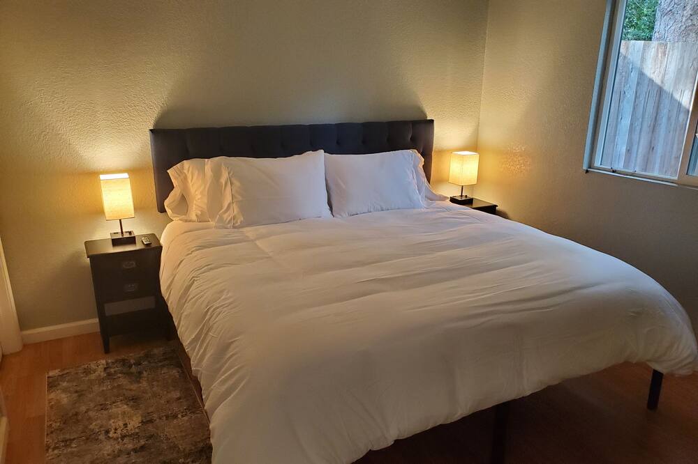 Photo of Bedroom in Santa Cruz