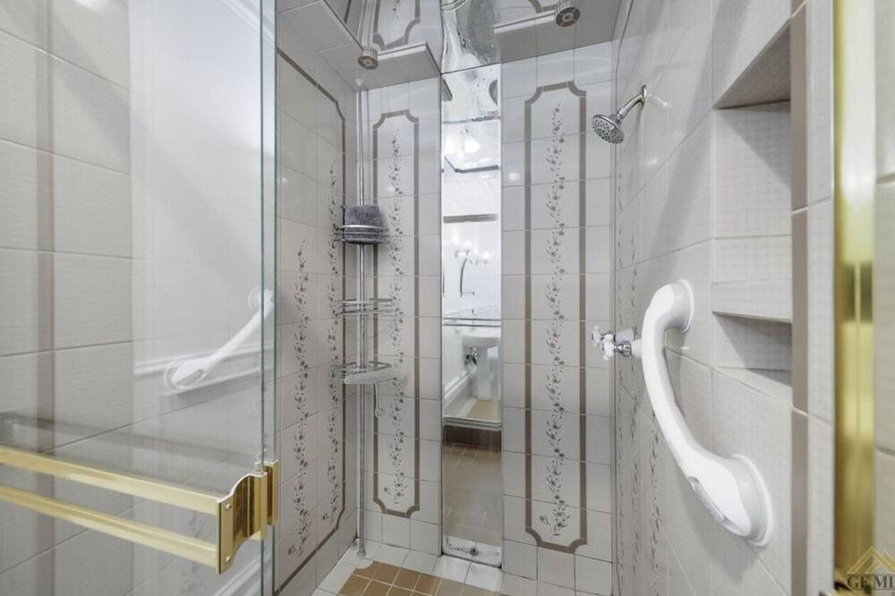 Photo of Bathroom in Bodfish